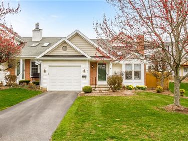 41 Great Meadow Circle, Rochester, NY 14623