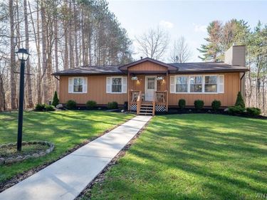 3220 Ransom Road, Lancaster, NY 14086