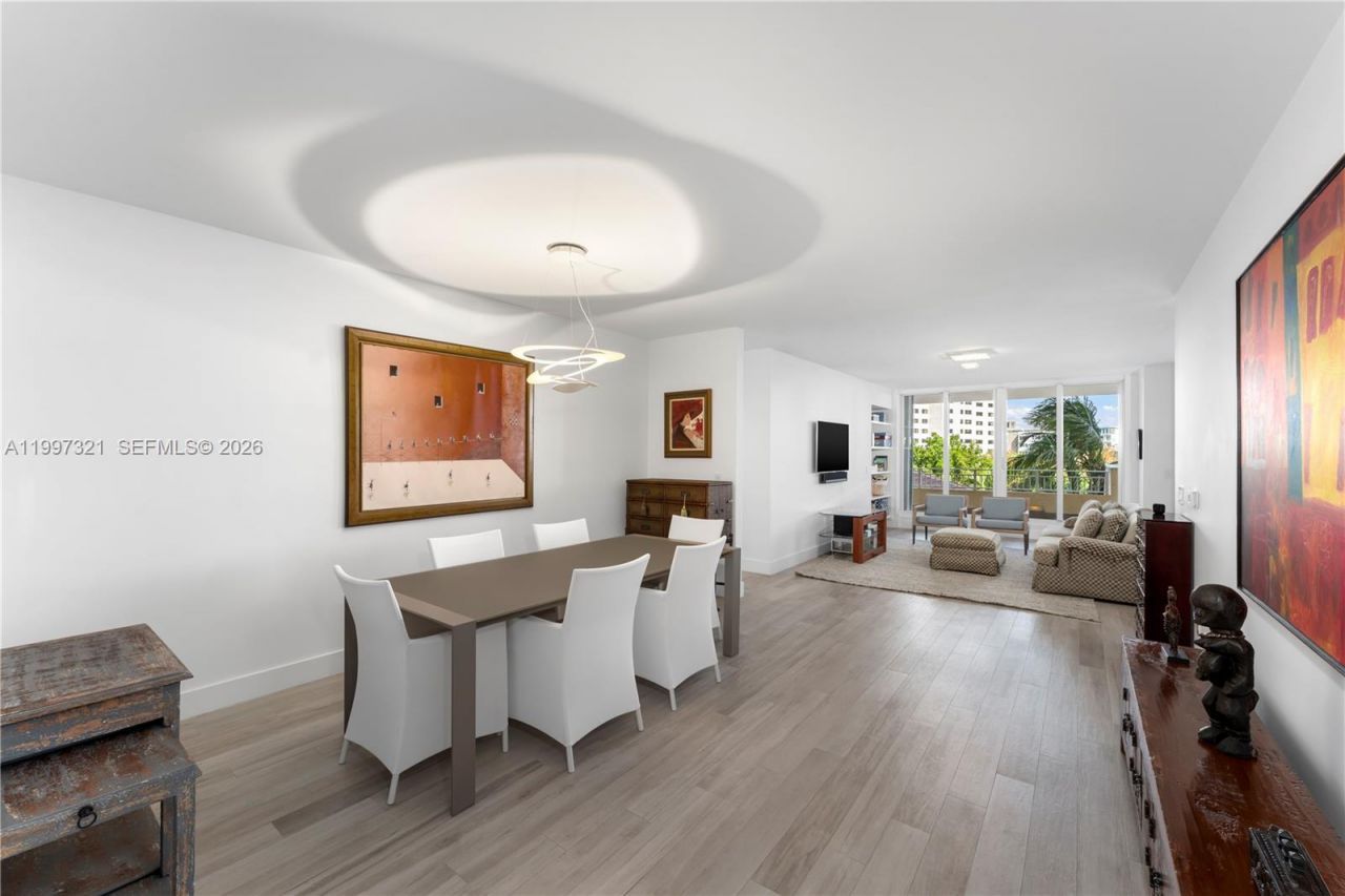 791 Crandon Blvd, Unit 405, Key Biscayne, FL 33149 Photo