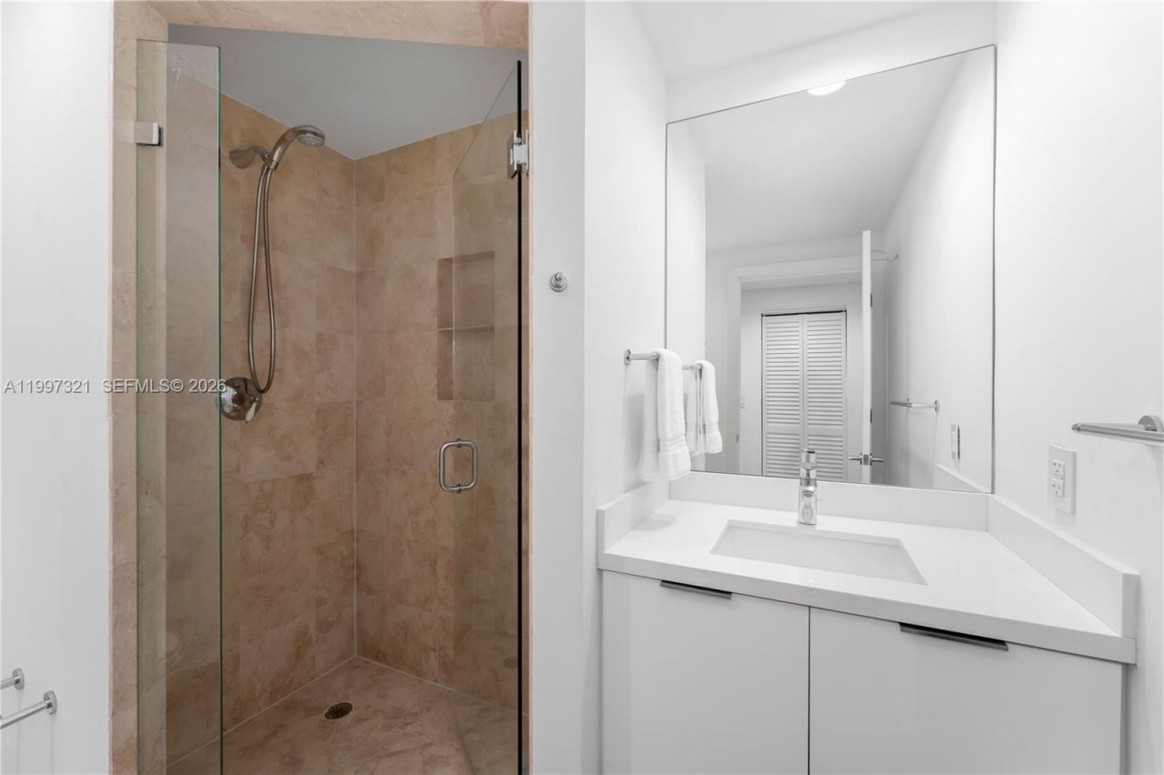 791 Crandon Blvd, Unit 405, Key Biscayne, FL 33149 Photo