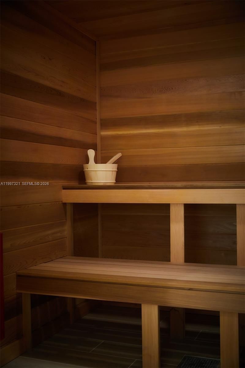 791 Crandon Blvd, Unit 405, Key Biscayne, FL 33149 Photo