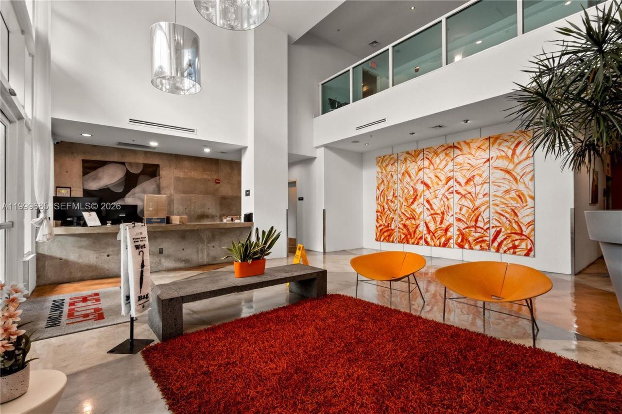 234 NE 3rd St, Unit 1704, Miami, FL 33132 Photo