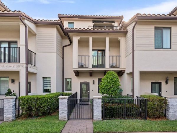 4654 NW 83rd Path , Unit 4654, Doral, FL 33166