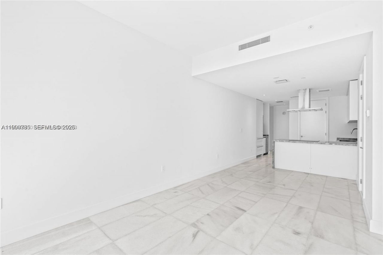 700 NE 26th Ter, Unit 804, Miami, FL 33137 Photo