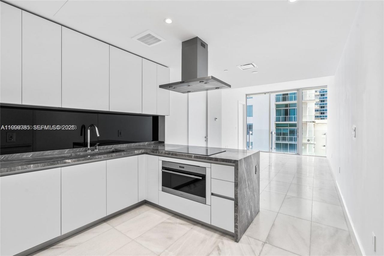 700 NE 26th Ter, Unit 804, Miami, FL 33137 Photo