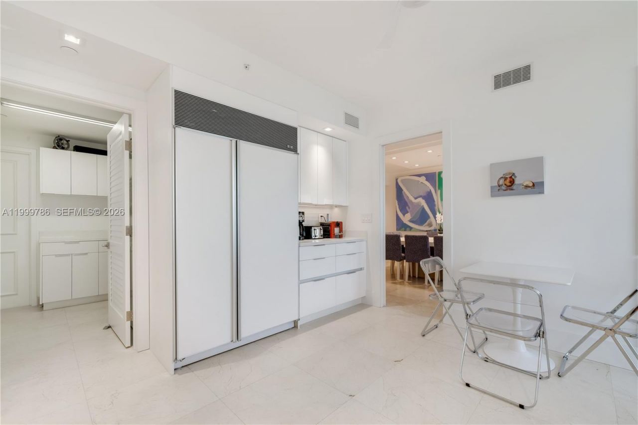 789 Crandon Blvd, Unit 1003, Key Biscayne, FL 33149 Photo