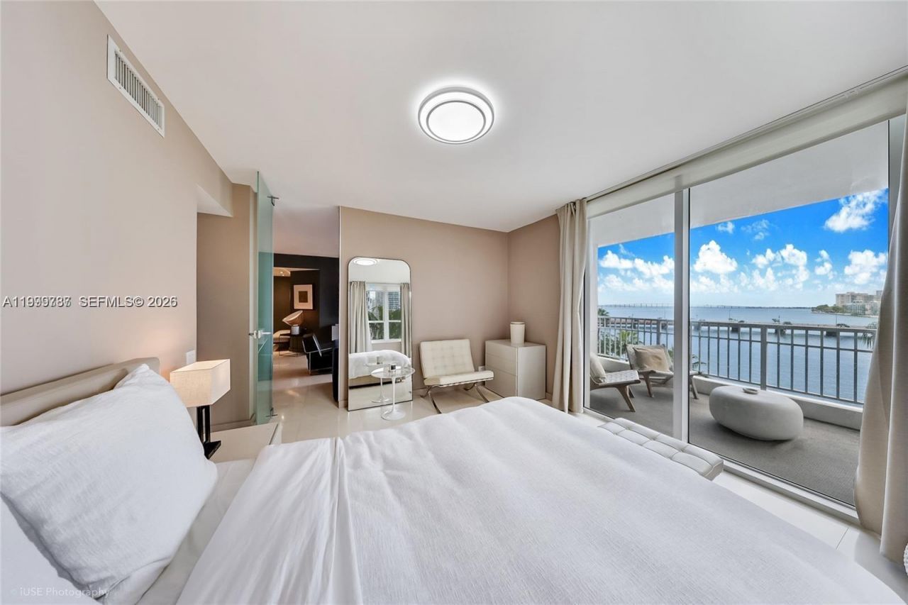 701 Brickell Key Blvd, Unit 503, Miami, FL 33131 Photo