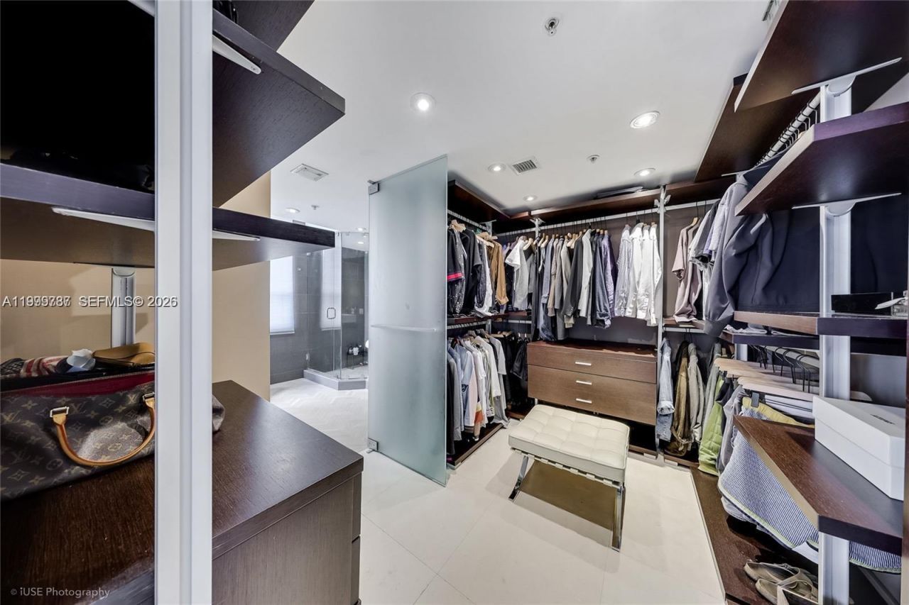 701 Brickell Key Blvd, Unit 503, Miami, FL 33131 Photo