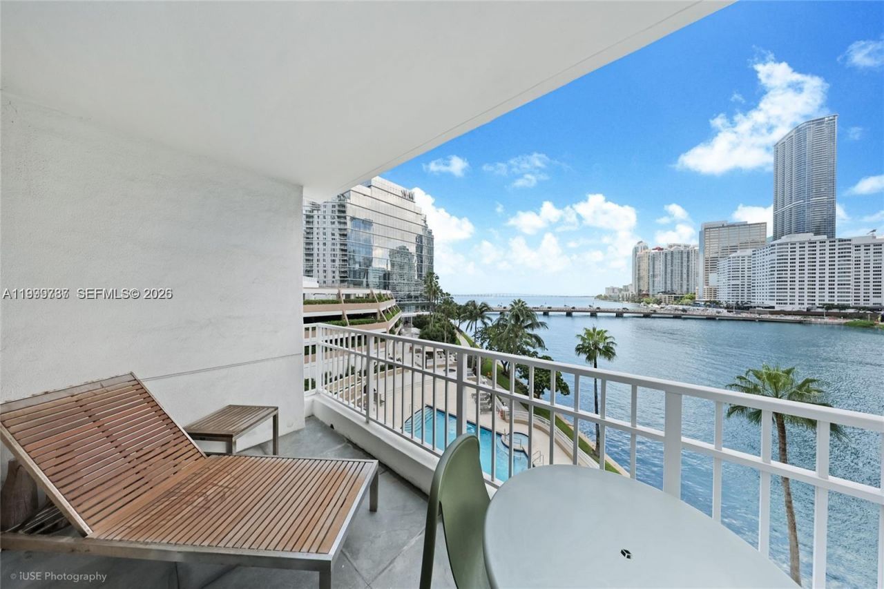701 Brickell Key Blvd, Unit 503, Miami, FL 33131 Photo