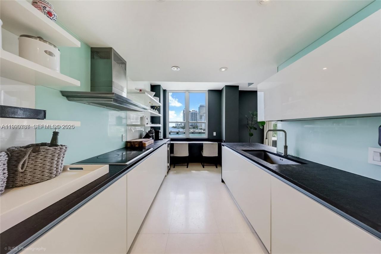 701 Brickell Key Blvd, Unit 503, Miami, FL 33131 Photo