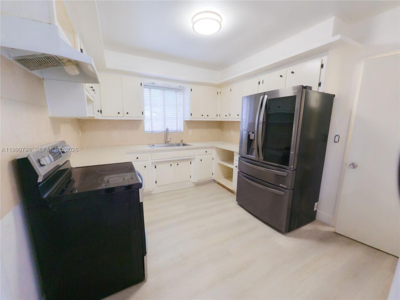 5781 SW 25th St, Miami, FL 33155 Photo