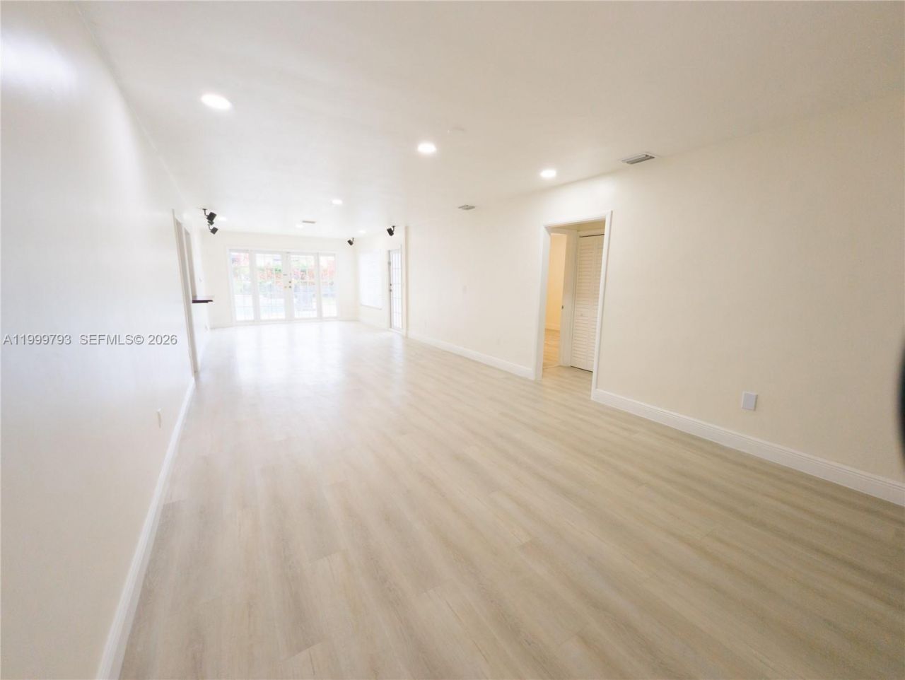 5781 SW 25th St, Miami, FL 33155 Photo