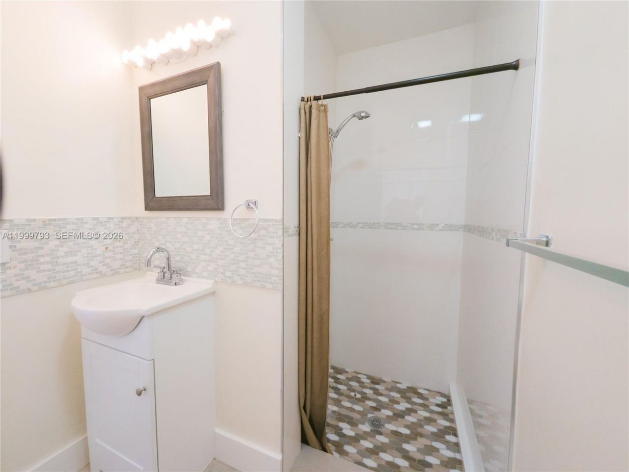 5781 SW 25th St, Miami, FL 33155 Photo