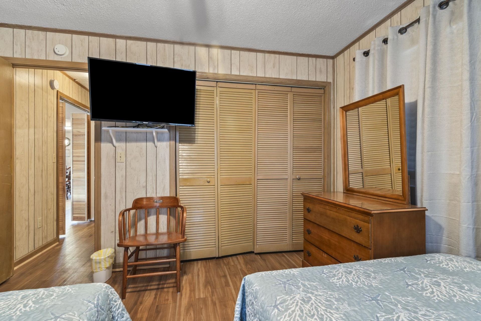 327 55th Ave. N  Photo 25