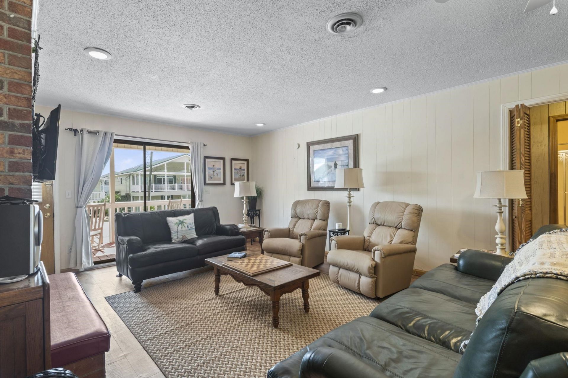 327 55th Ave. N  Photo 7