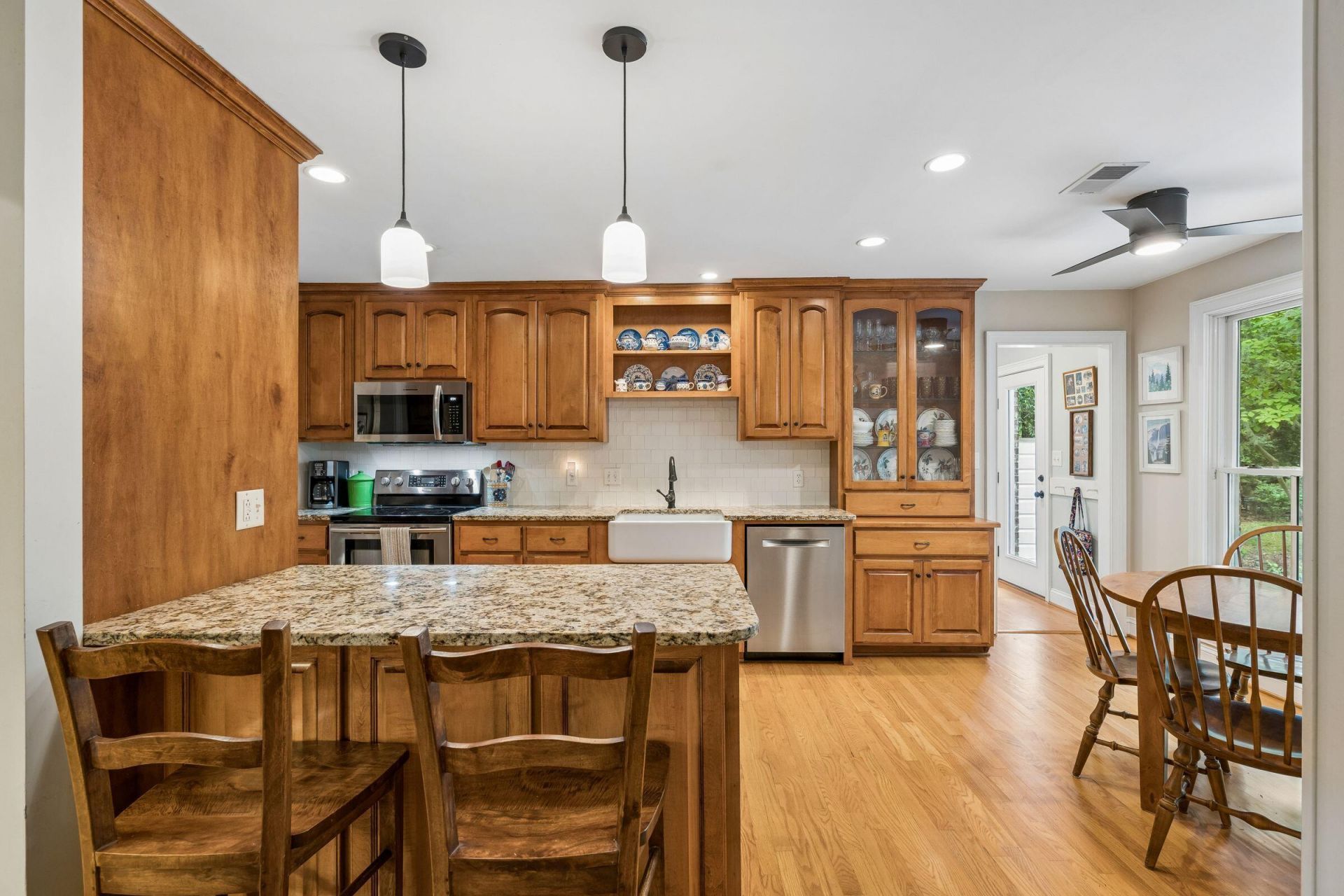 288 Molasses Lane Photo 33