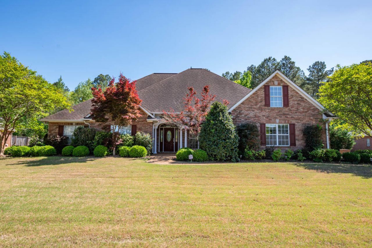 105 Genes End, Starkville, MS 39759 Main Photo