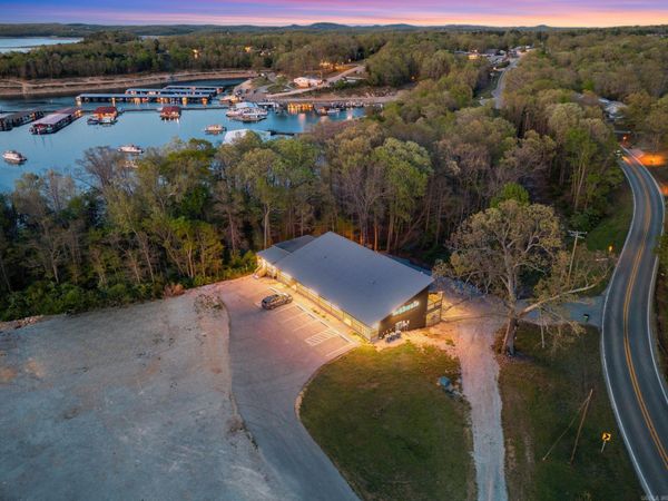 1912 Central Blvd A2, Bull Shoals, AR 72619