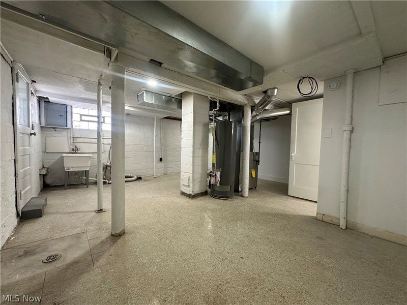 5040 E 88th Street , Garfield Heights, OH 44125 Photo 24