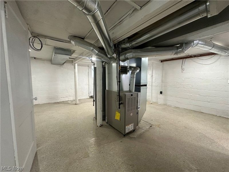 5040 E 88th Street, Garfield Heights, OH 44125 Photo 24