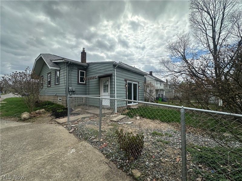 5040 E 88th Street, Garfield Heights, OH 44125 Photo 4