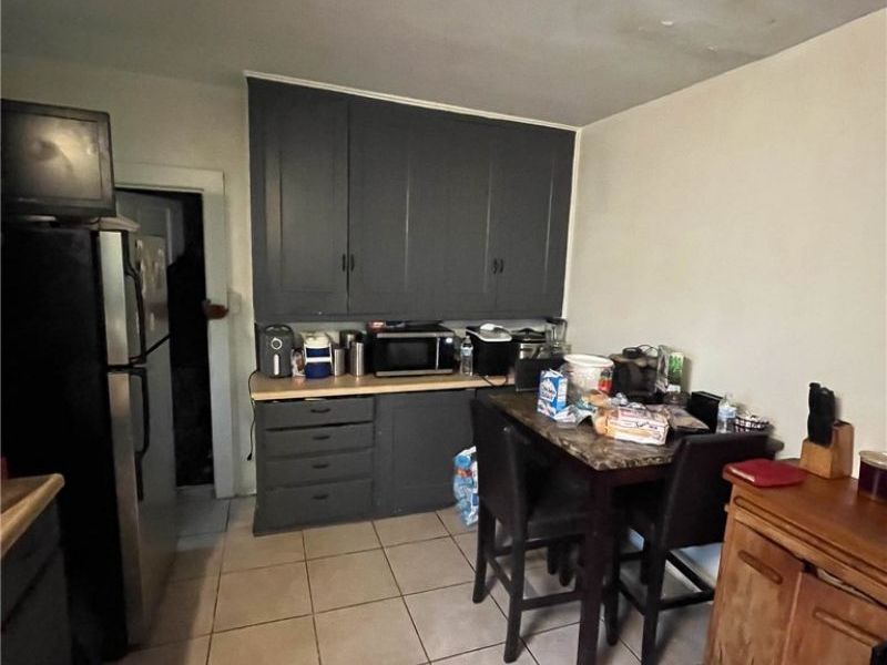 465 E 142nd Street, Cleveland, OH 44110 Photo 5