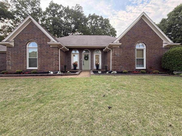 288 HUGHES CV, Collierville, TN 38017
