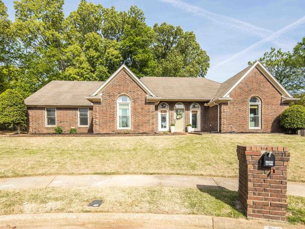 288 HUGHES CV, Collierville, TN 38017