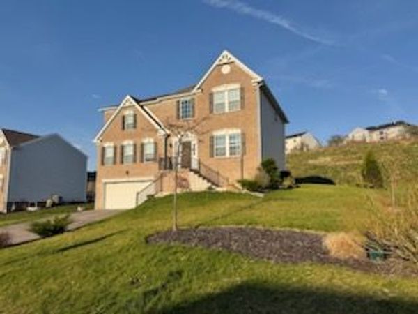 104 Chesapeake Drive, Pittsburgh, PA 15236
