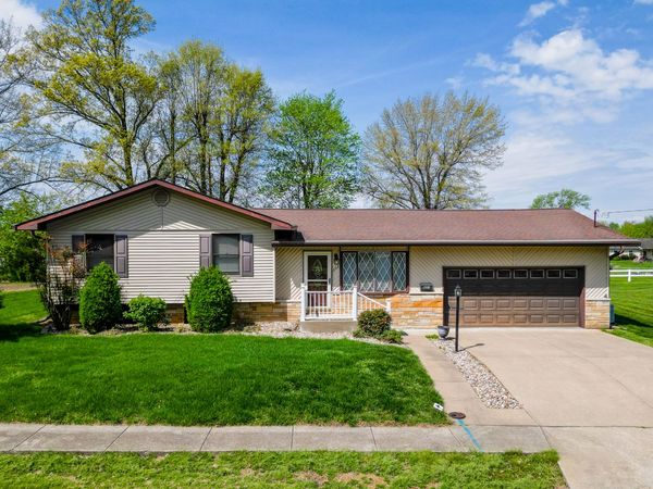 603 Willow Street , Carterville, IL 62918