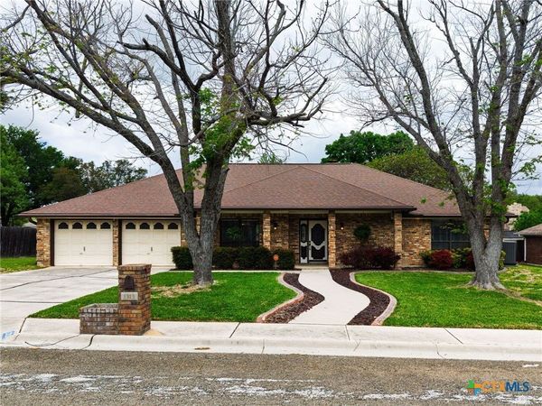 1313 Sparrow Trail , Copperas Cove, TX 76522