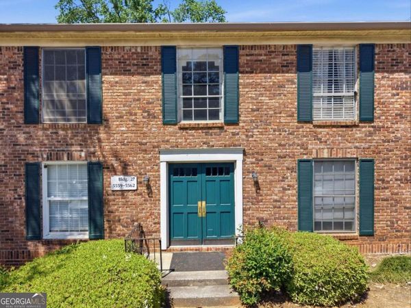 5560 Kingsport Drive NE, Unit 27, Atlanta, GA 30342