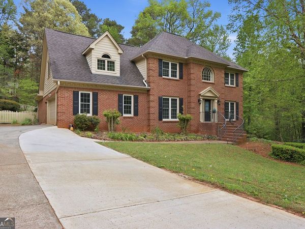 5445 Summer Cove Drive, Stone Mountain, GA 30087