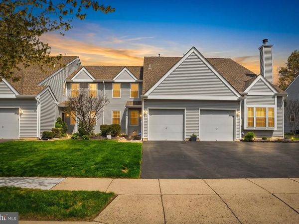 27 ASPEN COURT, BORDENTOWN, NJ 08505