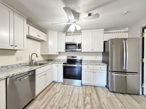 354 Neponset St, Unit M, Canton, MA 02021