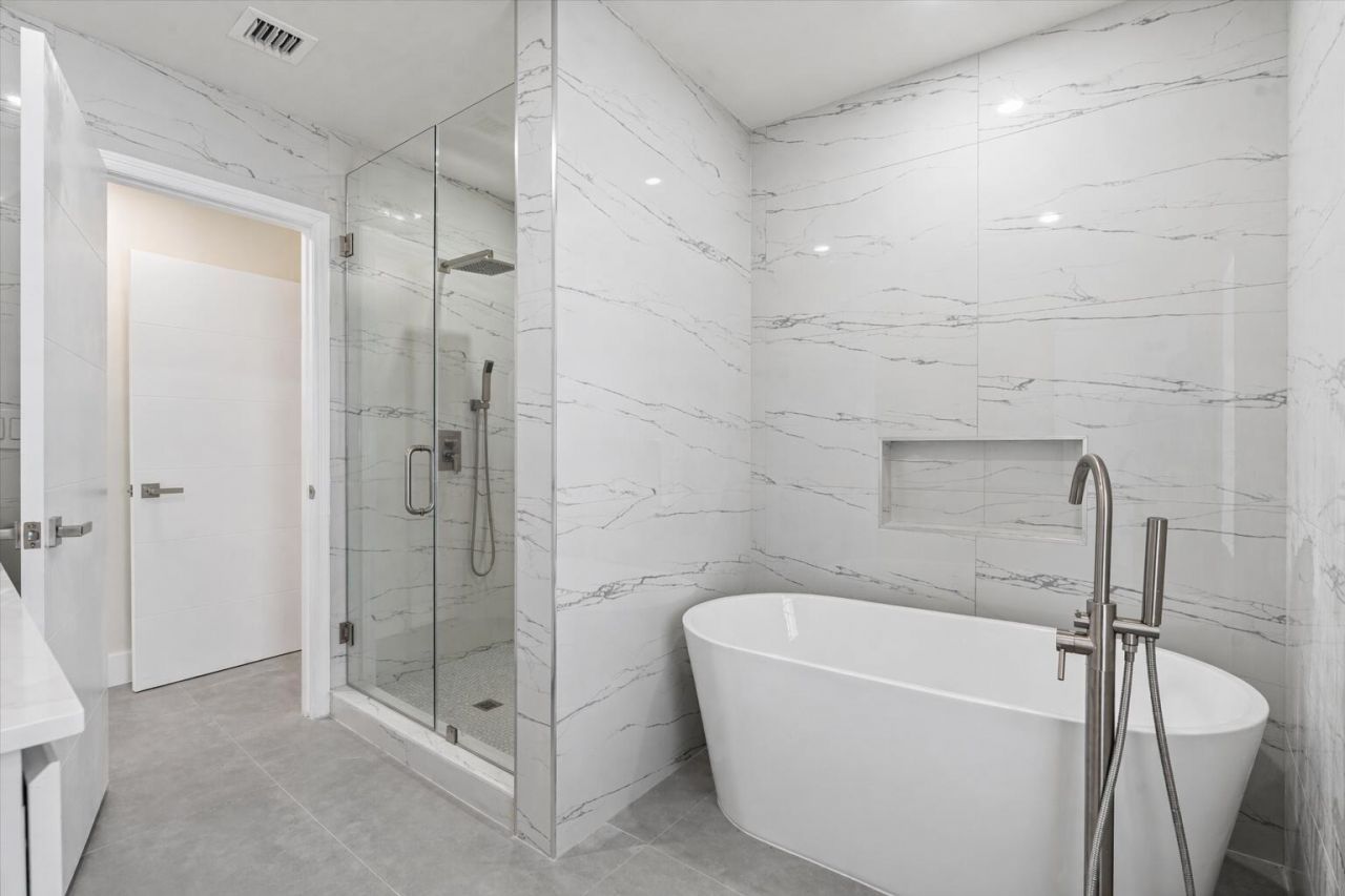 1601 Seabreeze Boulevard, Fort Lauderdale, FL 33316 Photo