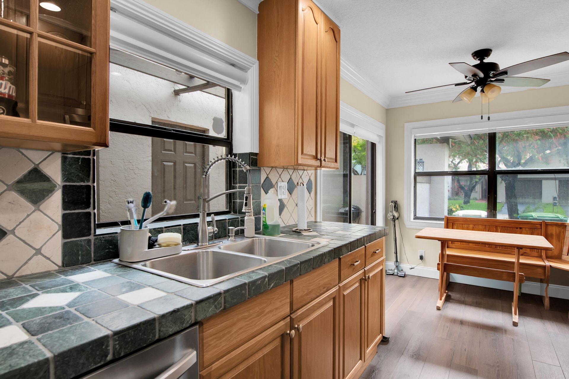 8203 NW 100th Way, Tamarac, FL 33321 Photo