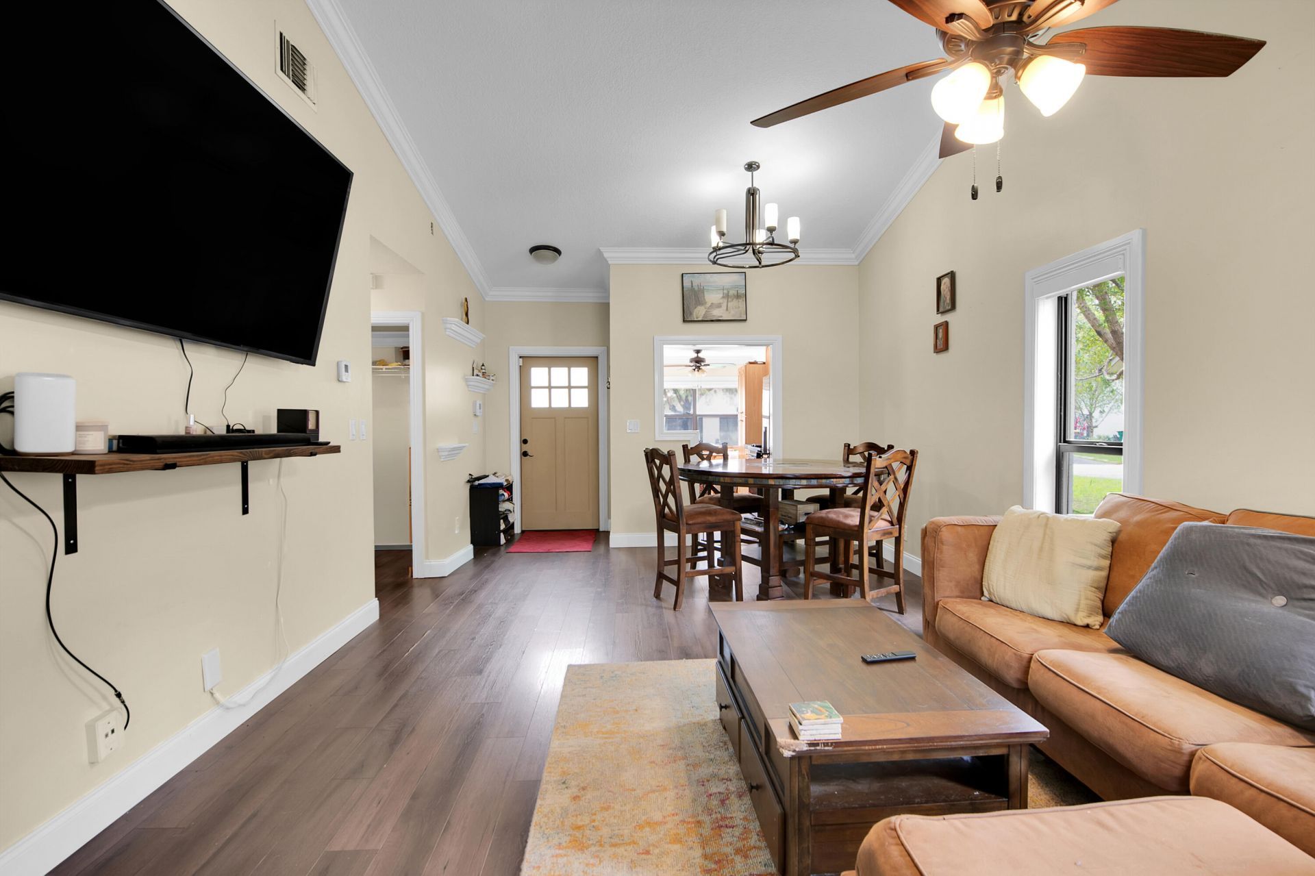 8203 NW 100th Way, Tamarac, FL 33321 Photo