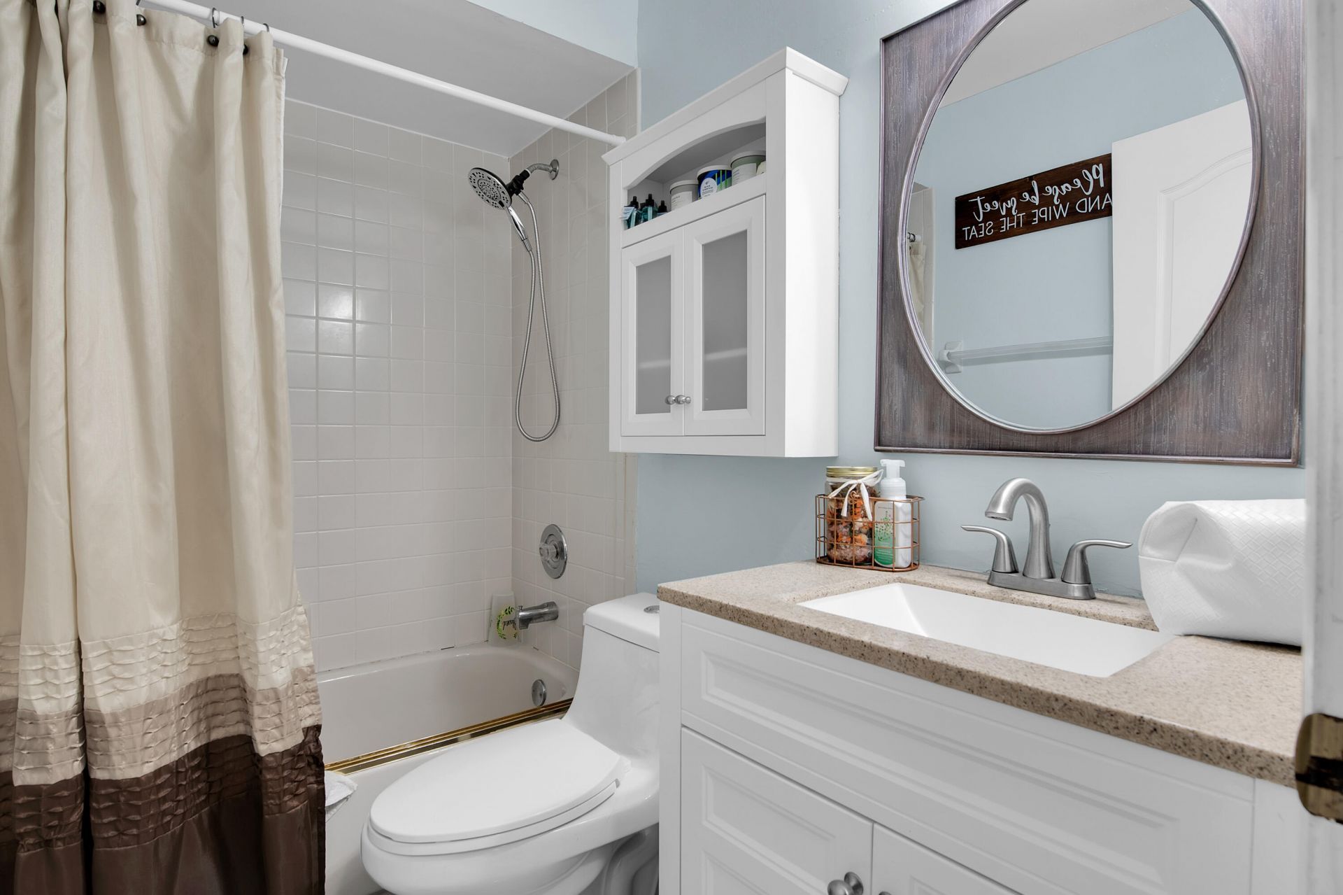 8203 NW 100th Way, Tamarac, FL 33321 Photo