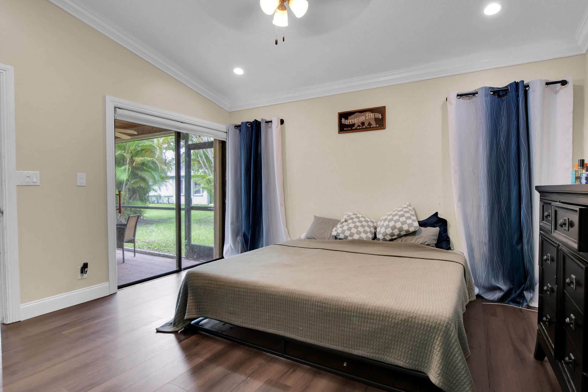 8203 NW 100th Way, Tamarac, FL 33321 Photo