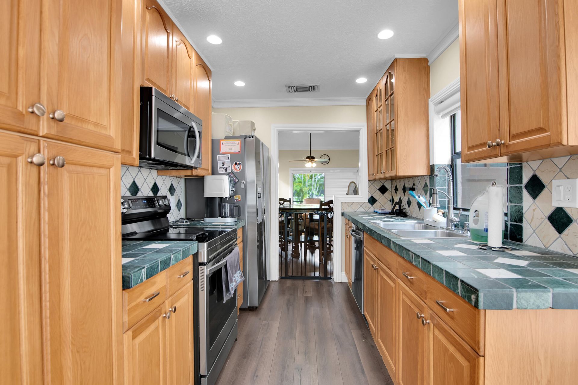 8203 NW 100th Way, Tamarac, FL 33321 Photo