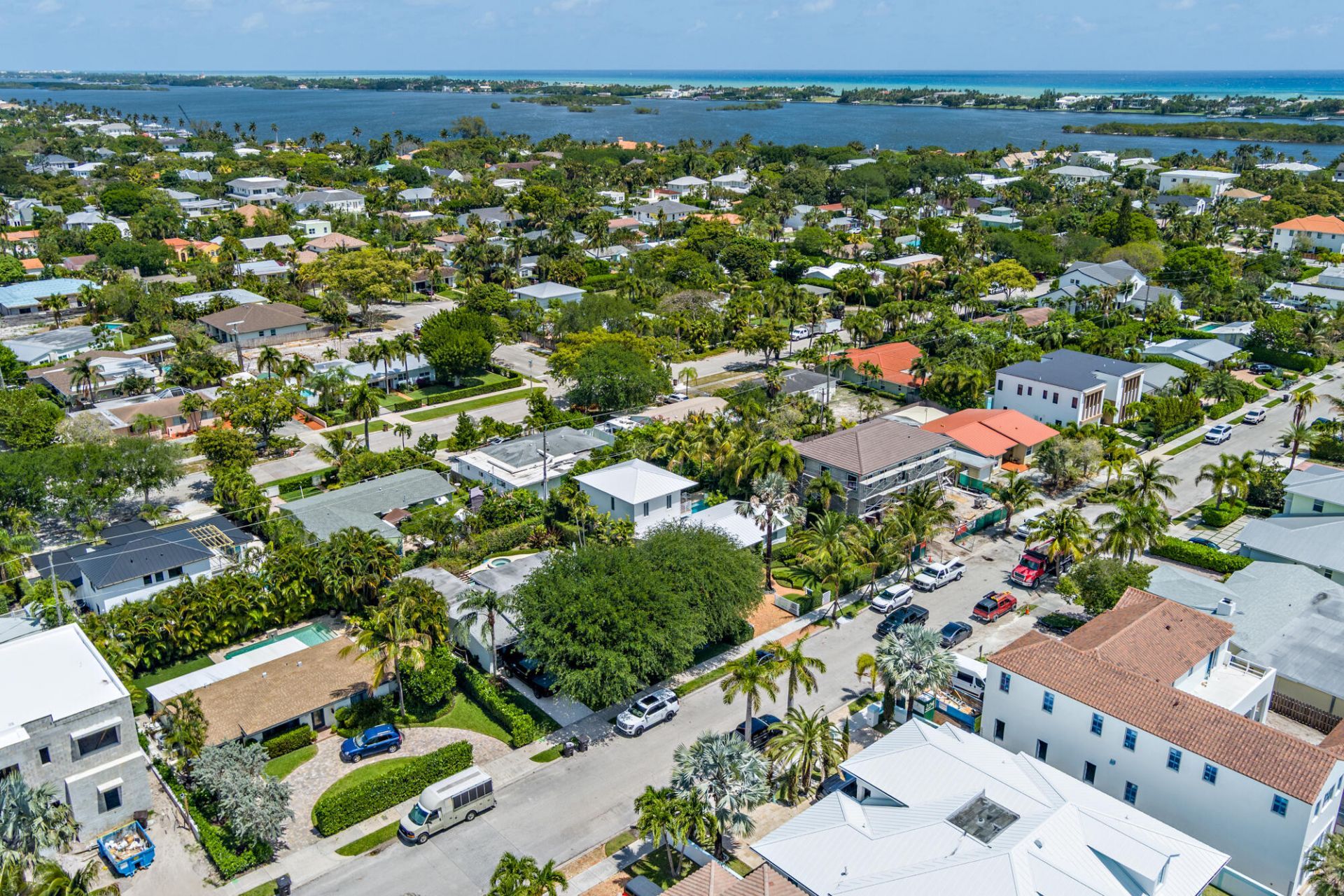 203 Arlington Road, West Palm Beach, FL 33405 Photo