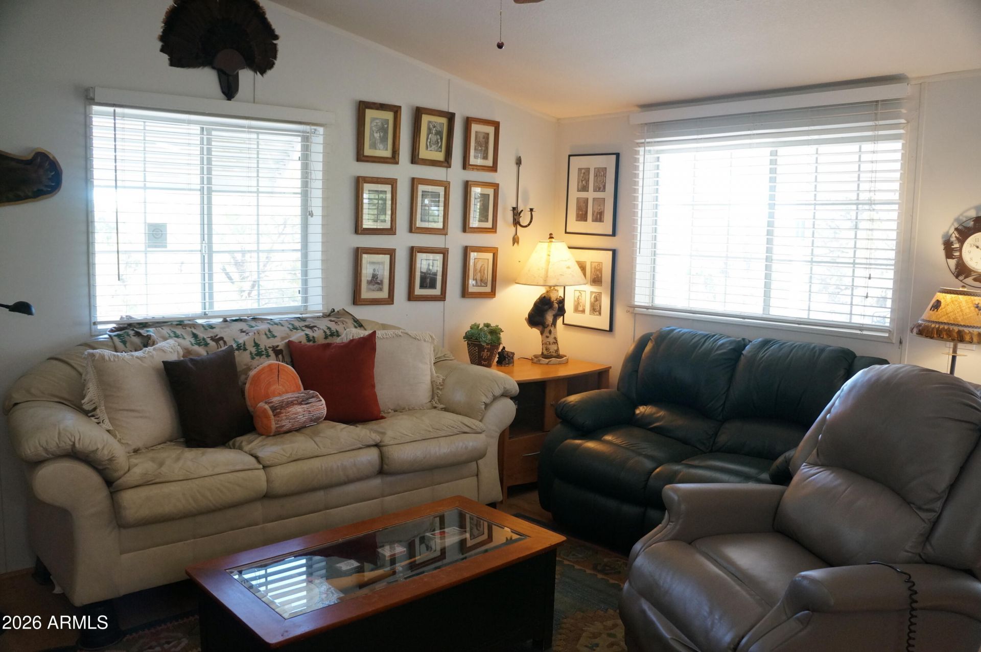 1988 Bradley Lane, Overgaard, AZ 85933 Main Photo