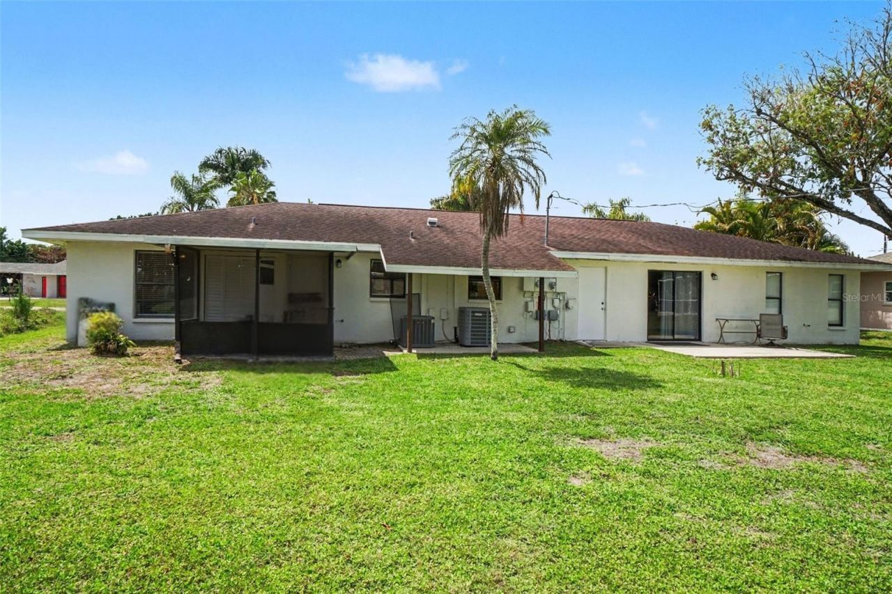 2208/2210 Iris Way, Fort Myers, FL 33905 Photo