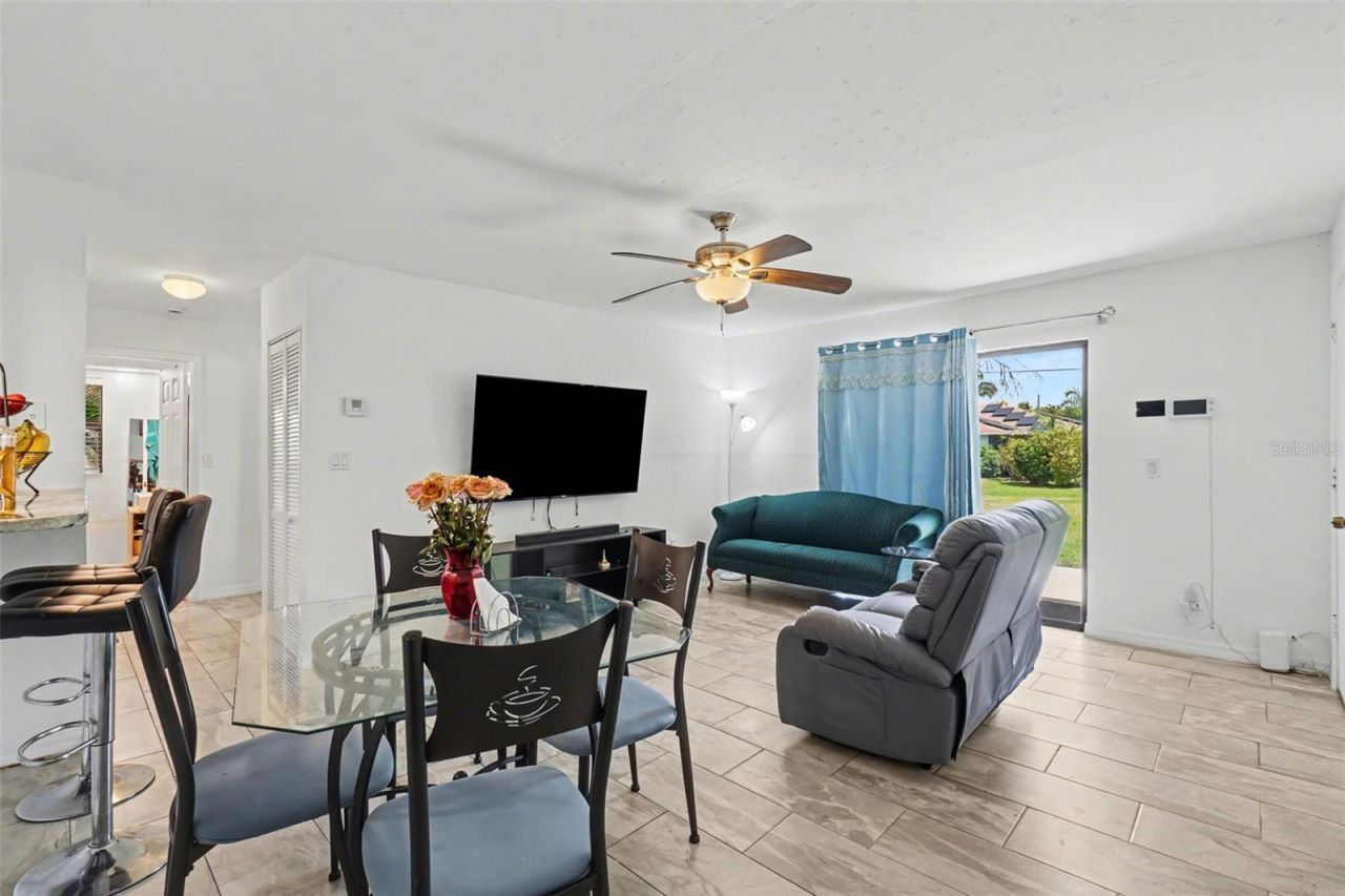 2208/2210 Iris Way, Fort Myers, FL 33905 Photo