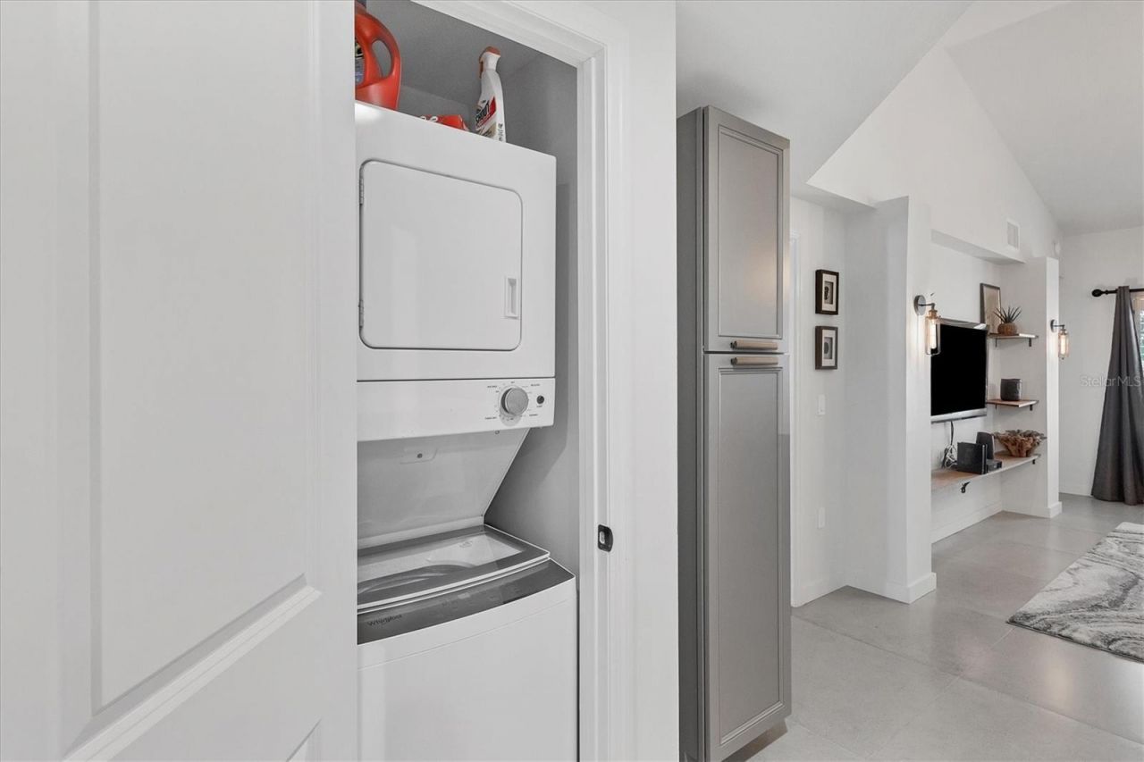 3401 54th Drive W, Unit 203, Bradenton, FL 34210 Photo