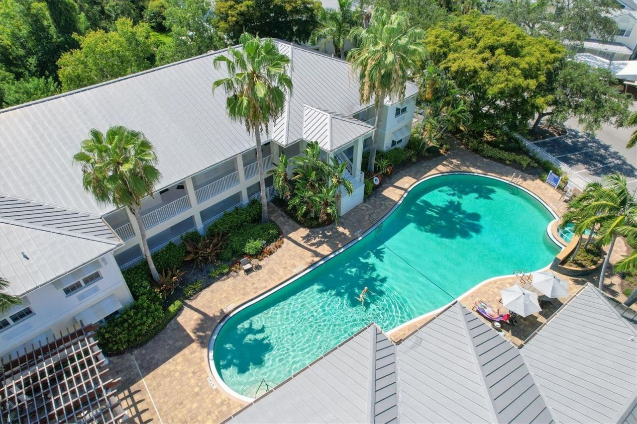3401 54th Drive W, Unit 203, Bradenton, FL 34210 Photo