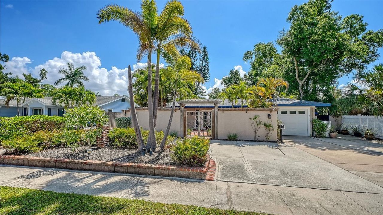 1127 S Osprey Avenue, Sarasota, FL 34236 Photo