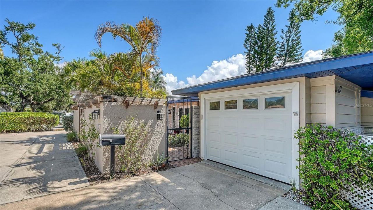 1127 S Osprey Avenue, Sarasota, FL 34236 Photo