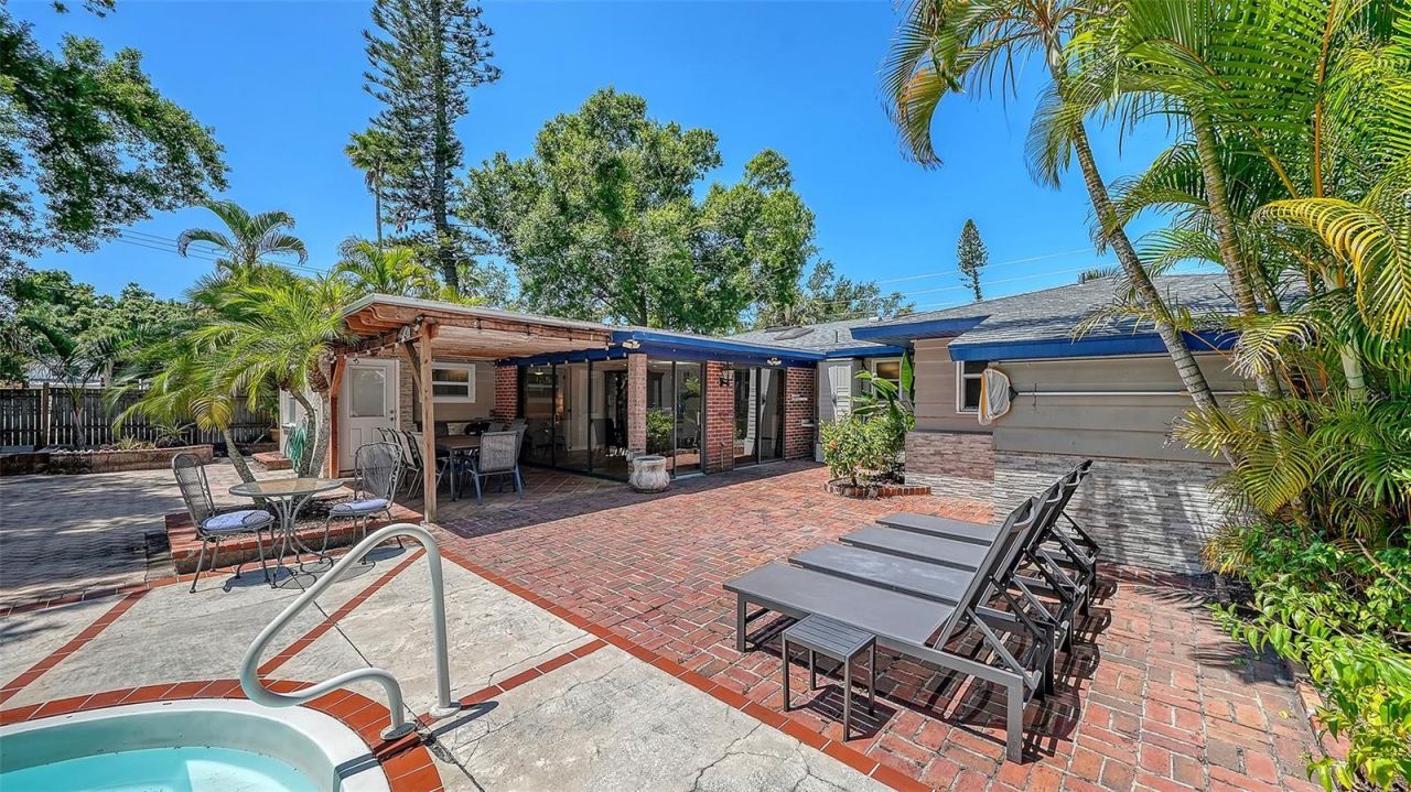 1127 S Osprey Avenue, Sarasota, FL 34236 Photo